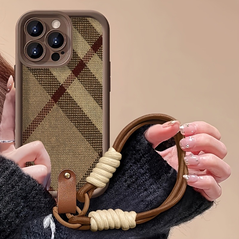 Kahverengi Çizgili Kordon Askı - Samsung Galaxy S24 incelemesi ve fiyatı